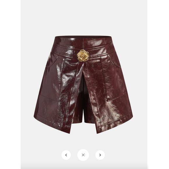 Commense Dresses & Skirts - Commense Metal Rose Faux Leather Skort Sz XS